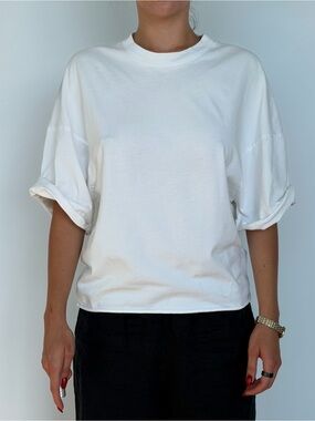 IRO Women's Classic Crewneck Short Sleeve Top in White